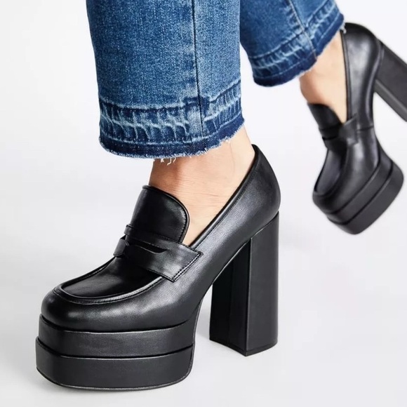 Shoe Dazzle Shoes - SHOE DAZZLE Platform Chunky Heeled Loafers Retro Square Toe Black Shoes Size 8.5